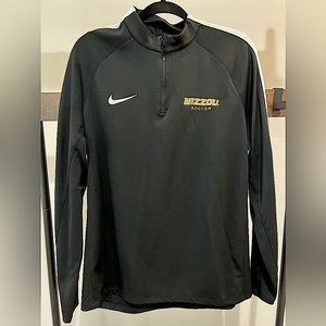 Nike Women’s Half-Zip